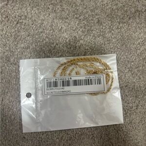 Elegant Gold Colored Chain for Sunglasses